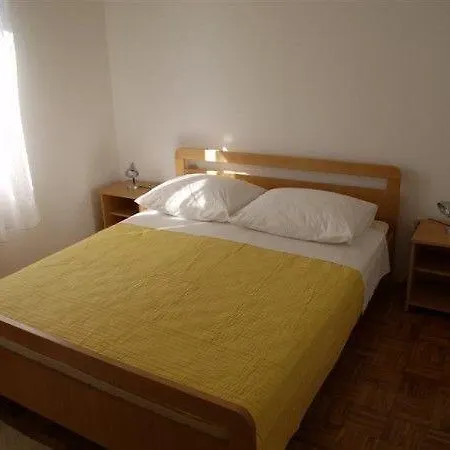 Vesna *